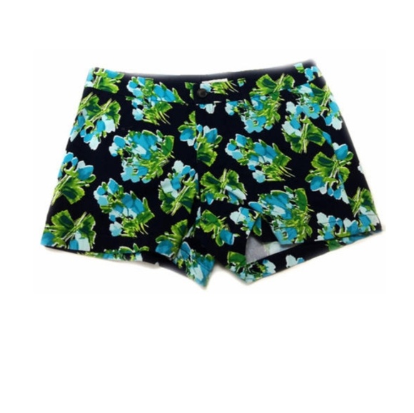 🛑 SOLD🛑 Merona Floral Shorts - Picture 3 of 4